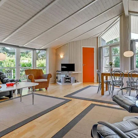 Gith - 800m From The Sea By Interhome Feriehus