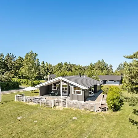 Gith - 800m From The Sea By Interhome *